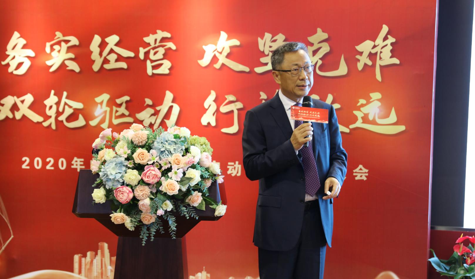 尹董1.jpg 尹董1.jpg