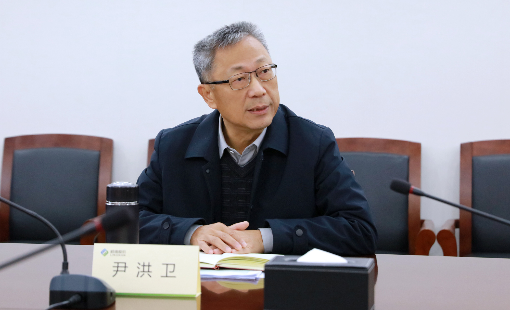 6、尹董-岭南.jpg 6、尹董-岭南.jpg